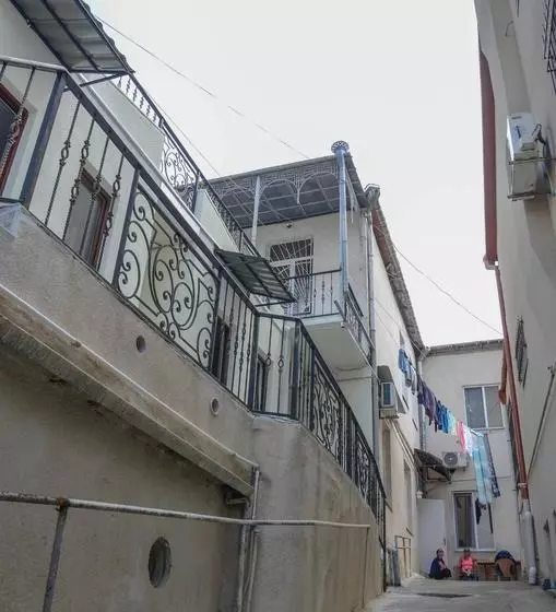 هاستل Kutaisi Best Guest House