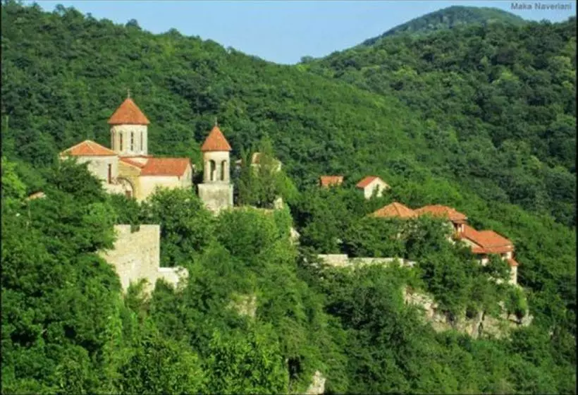 هاستل Kutaisi Best Guest House