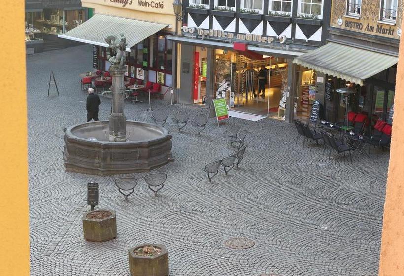 تختخواب و صبحانه Arkade