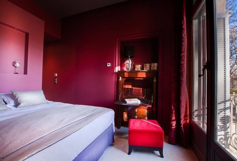 تختخواب و صبحانه Domaine De Biar