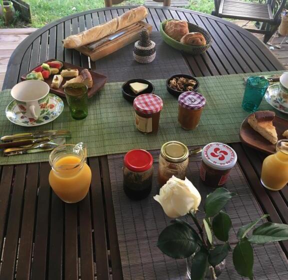 ベッドアンドブレックファースト La Chambre Du Voyageur