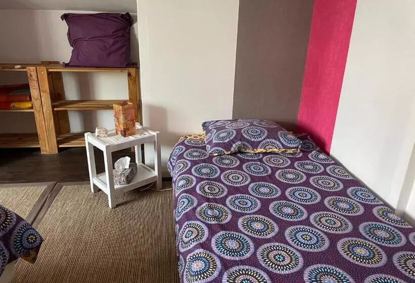 ベッドアンドブレックファースト La Chambre Du Voyageur