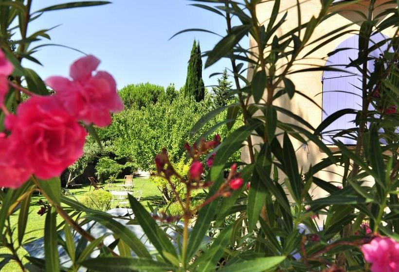 مبيت وإفطار Le Mazet Des Mûres