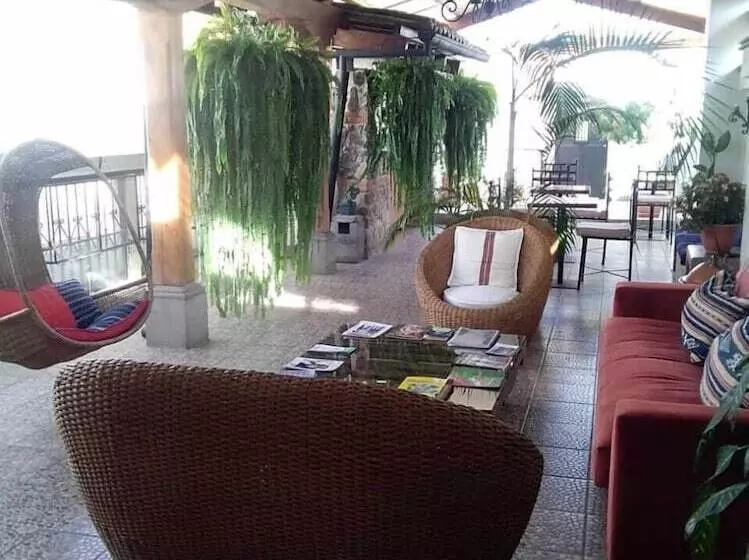 Casa Del Arco