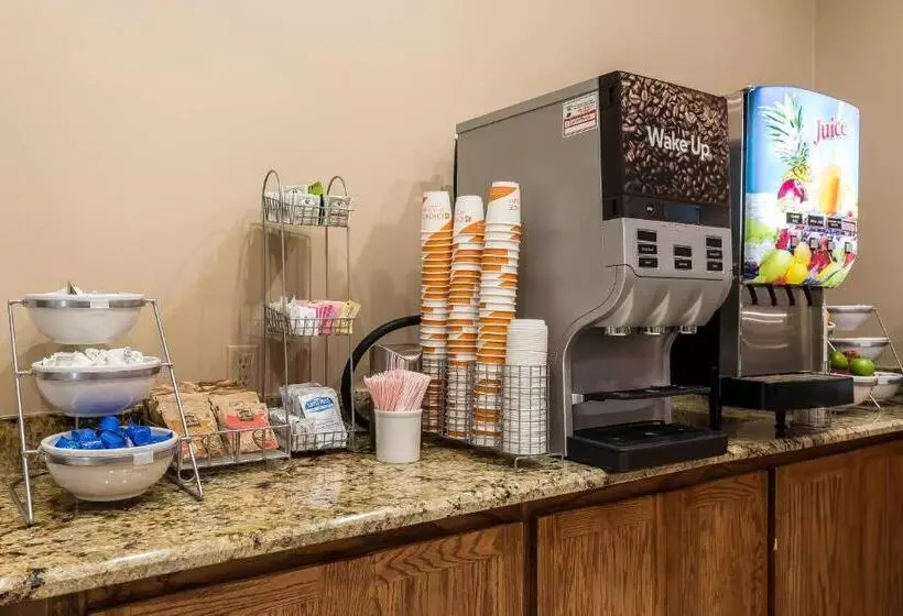 هتل Comfort Suites University