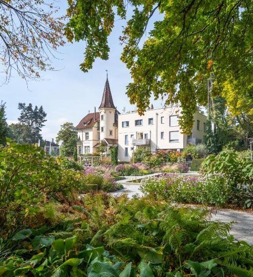 ホテル Garni Villa Rosengarten