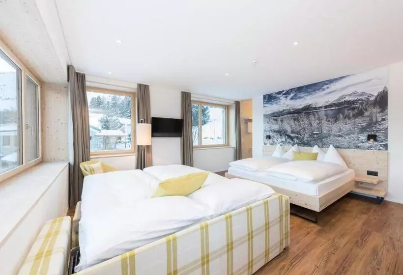 Hotelli Randolins Familienresort