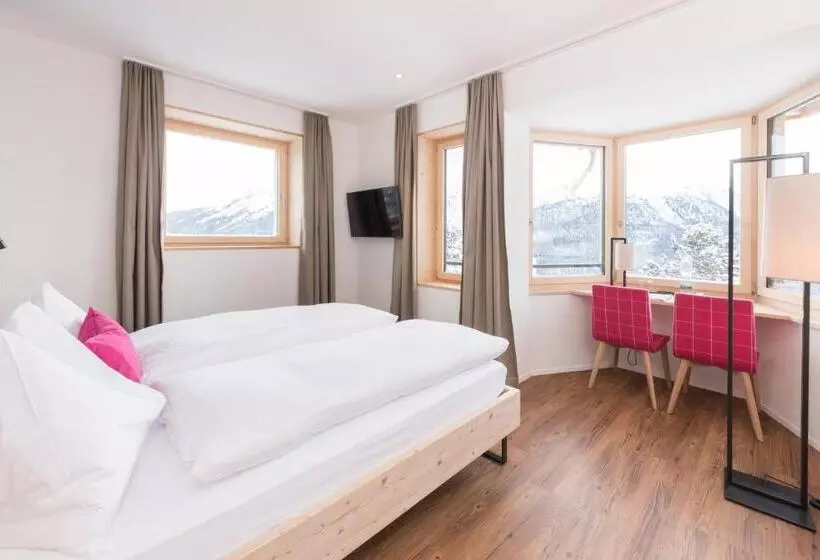 Hotelli Randolins Familienresort