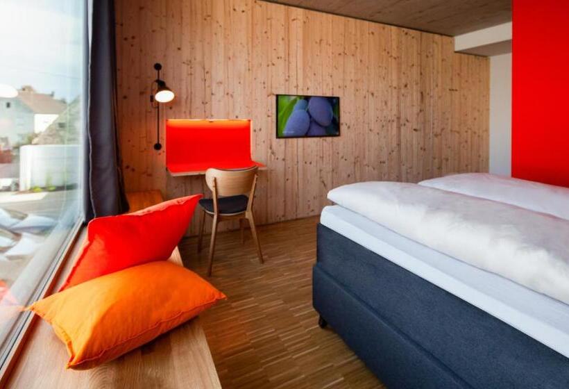 בית מלון כפרי & Restaurant Zur Glocke