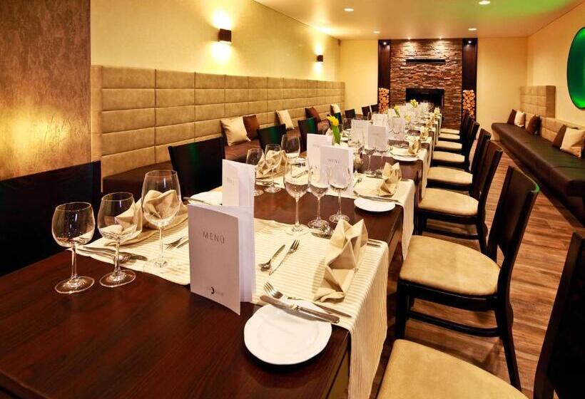 בית מלון כפרי & Restaurant Zur Glocke