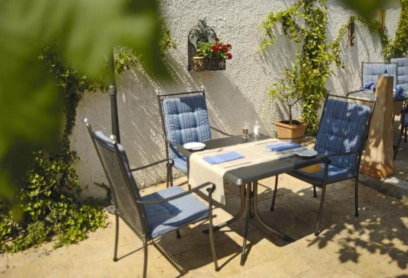 בית מלון כפרי & Restaurant Zur Glocke