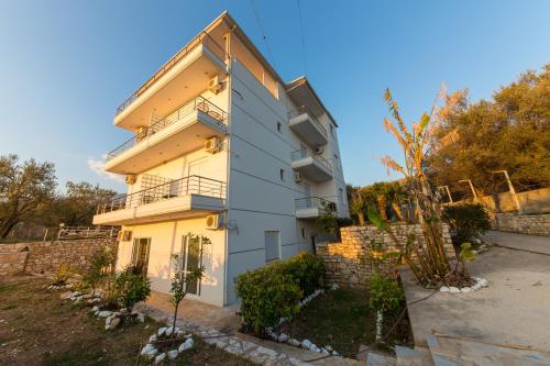 בית מלון כפרי Stolis