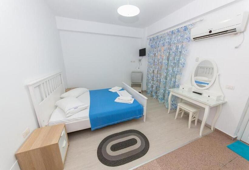 בית מלון כפרי Stolis