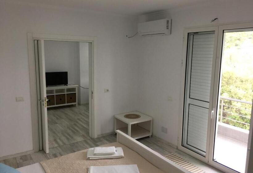 בית מלון כפרי Stolis