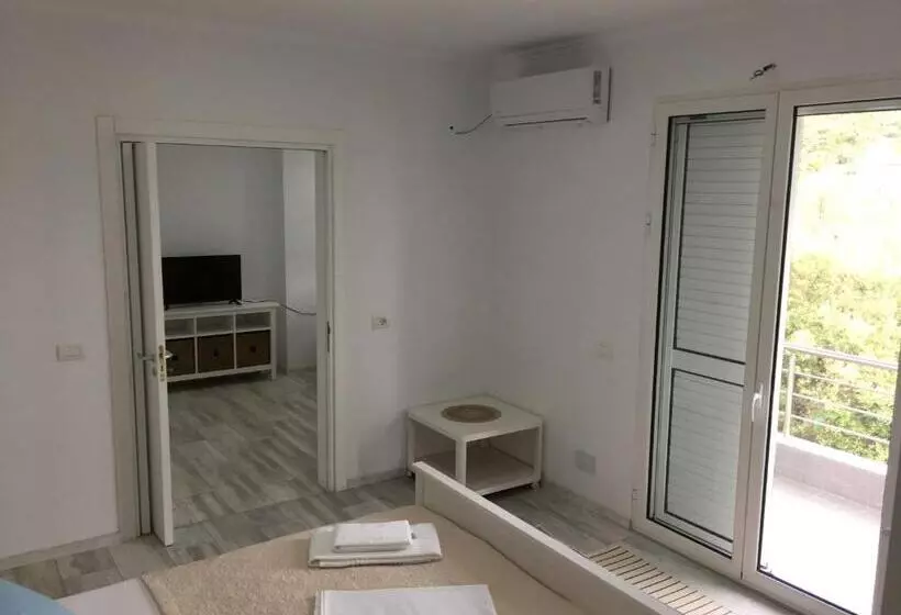 هتل Stolis