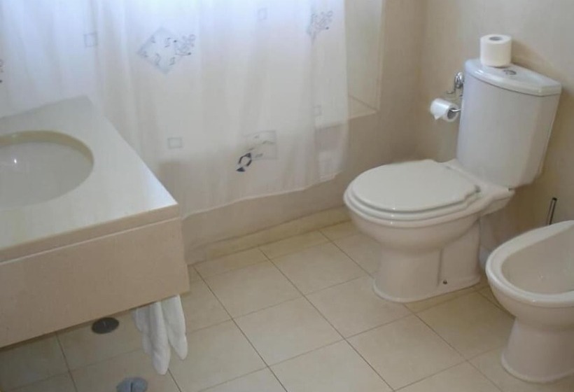 فندق Apartamentos Santa Teresinha
