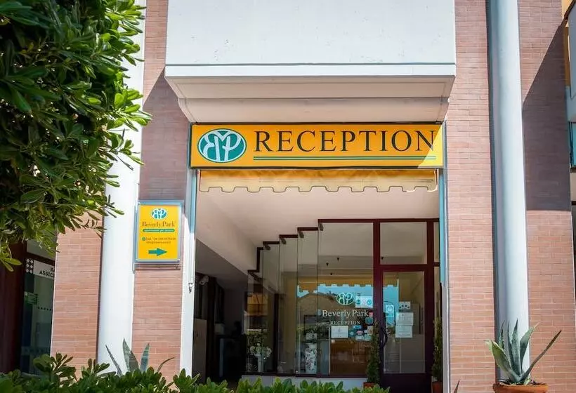 هتل Beverly Park Residence