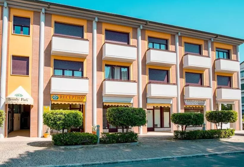 هتل Beverly Park Residence