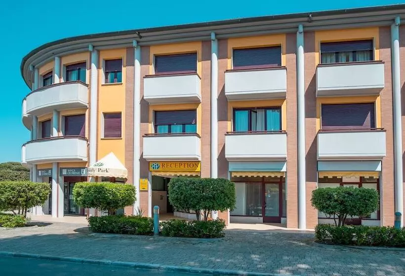 هتل Beverly Park Residence