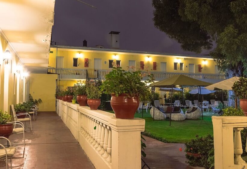 فندق Casa De Avila