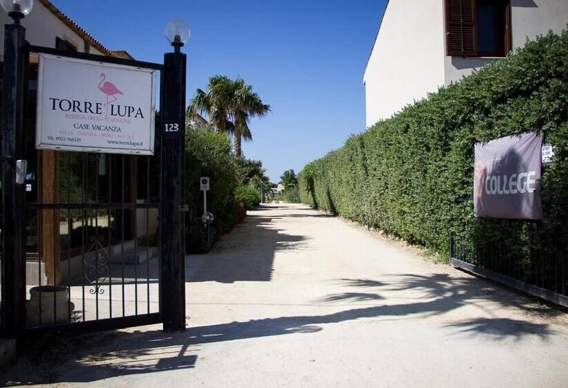 Hotel Case Vacanza Torre Lupa