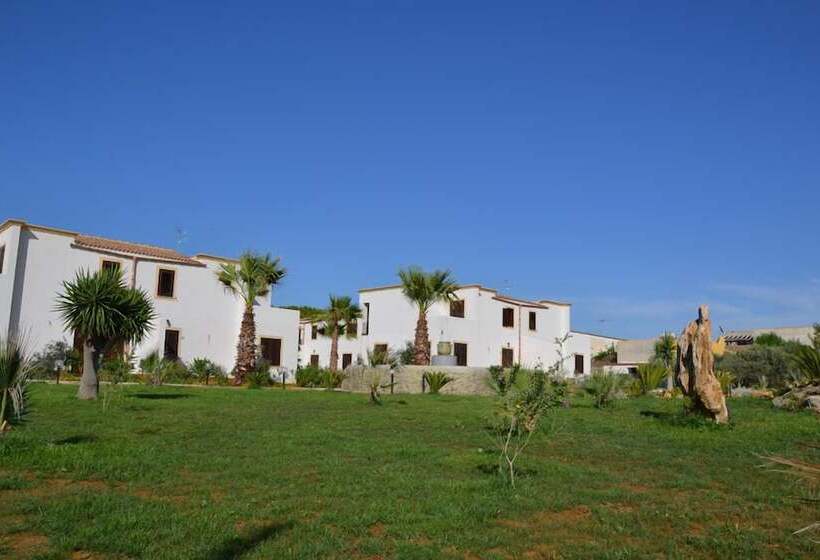 Hotel Case Vacanza Torre Lupa