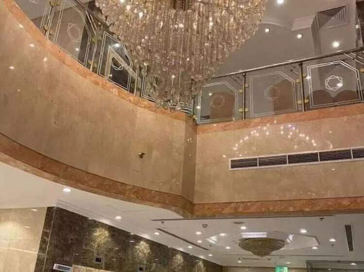 هتل Plaza Inn Ohud