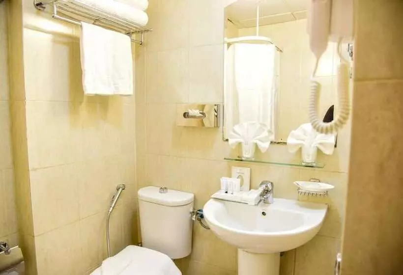 هتل Plaza Inn Ohud