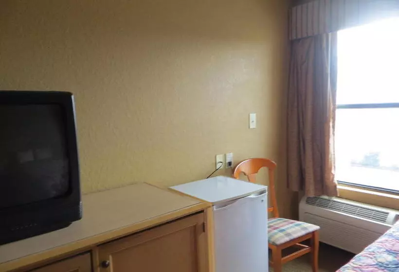 Hotelli Econo Inn