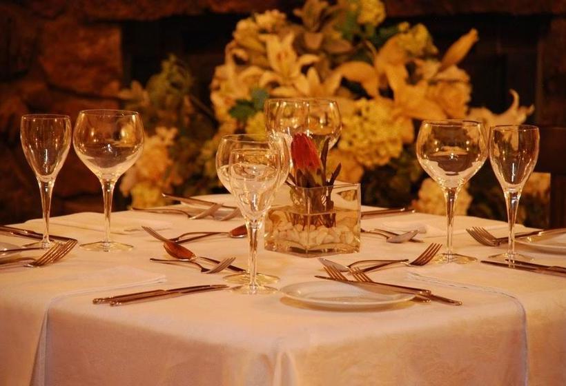 Отель Idwala Boutique