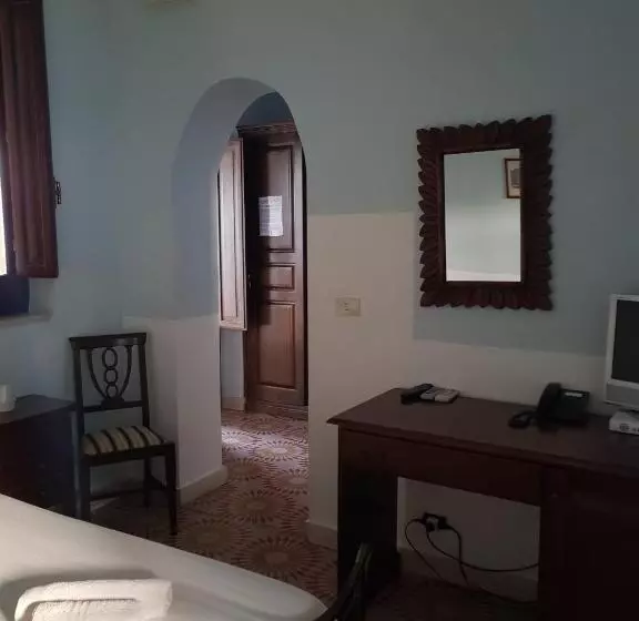 Hotelli Il Delfino