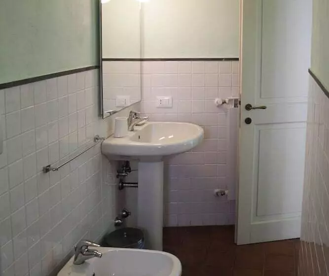 هتل La Locanda Del Podestà Cinque Terre