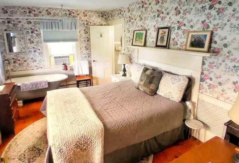 فندق Open Hearth Inn