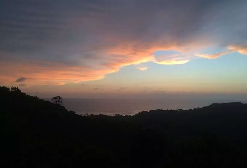 ホテル Samai Lodge Holistic Living