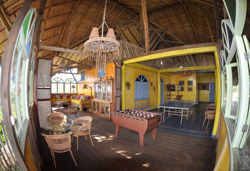 酒店 Azuluna Ecolodge