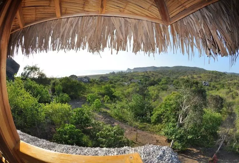 Hotelli Azuluna Ecolodge