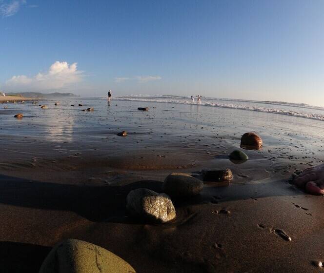 酒店 Azuluna Ecolodge