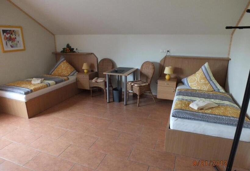 ホテル Bueraner Hof