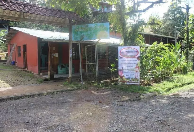 ホテル Cabinas Murillo