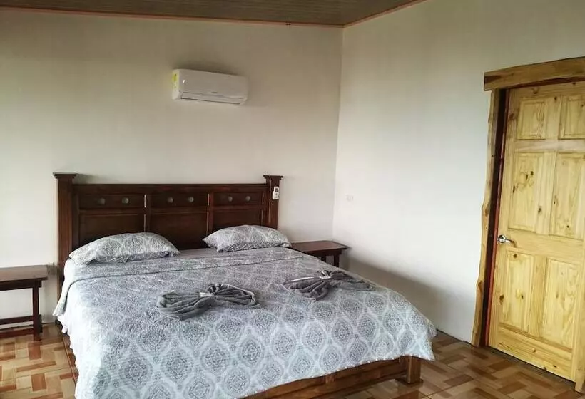 ホテル Cabinas Murillo