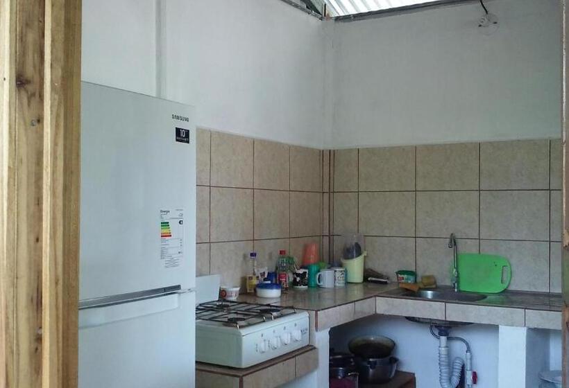 هتل Cabinas Smith 2