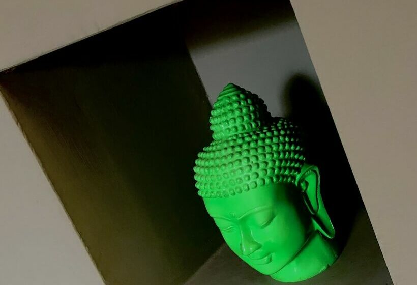 فندق El Reinas By Sugar S Monkey