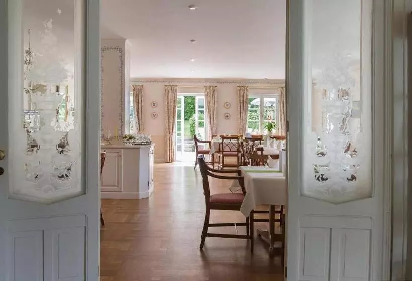 Hotelli Landhaus Plendl