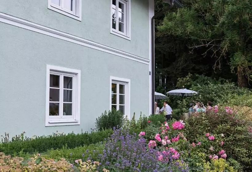 Hotelli Landhaus Plendl