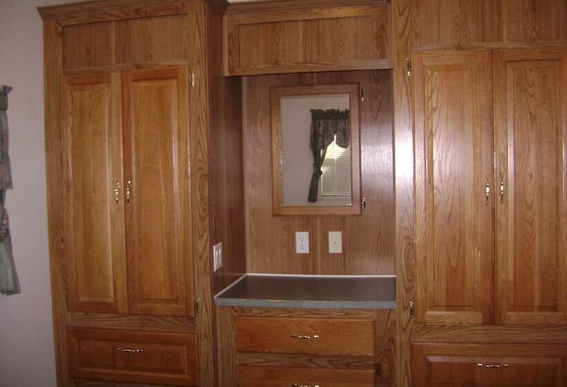 فندق Ponderosa Rv Resort