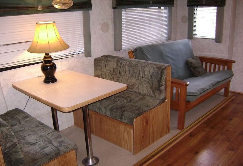 فندق Ponderosa Rv Resort