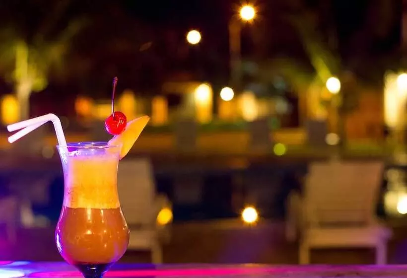 هتل órganos Beach Bungalows & Suites