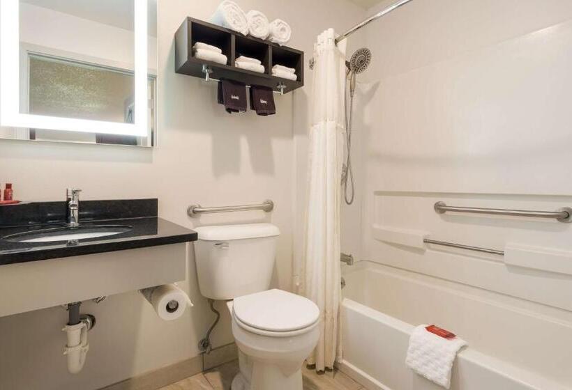 Surestay Hotel By Best Western Thomson