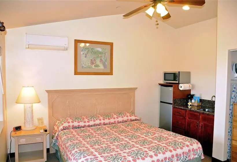 ホテル The West Inn Kauai