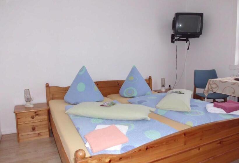 בית מלון כפרי Zur Alten Fuldaschleife